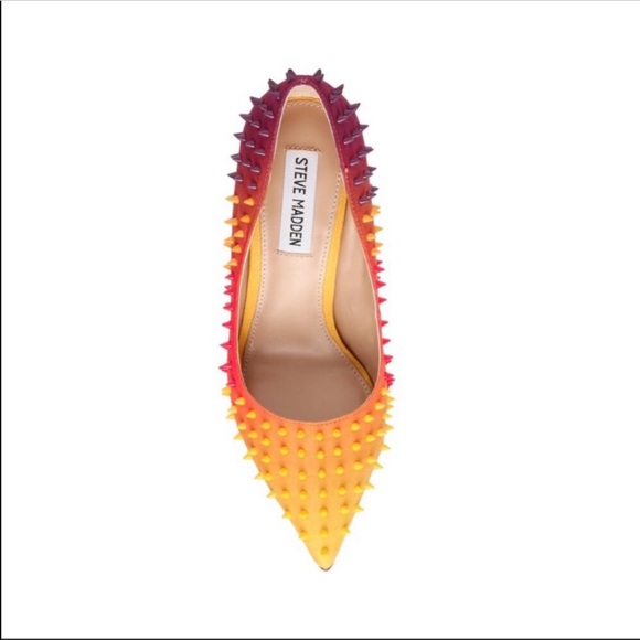 🆕Steve Madden Vala-S Multicolored Spike Heels